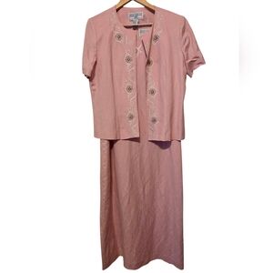 Chic Pink Embroidered Dress Set